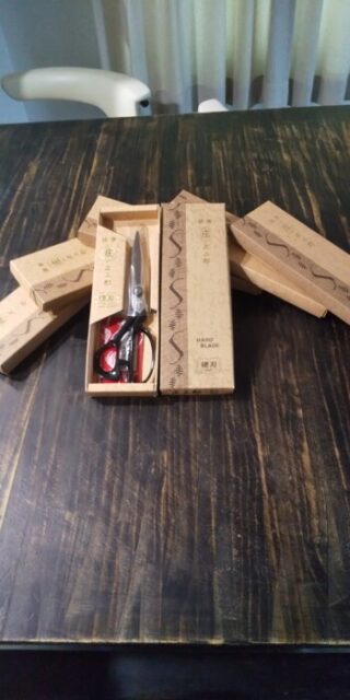 保温屋さんの相棒  ｢鋏｣